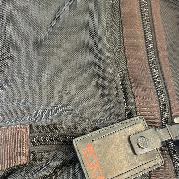 TUMI Linden 3-1 expandable briefcase bag - Picture 10 of 11